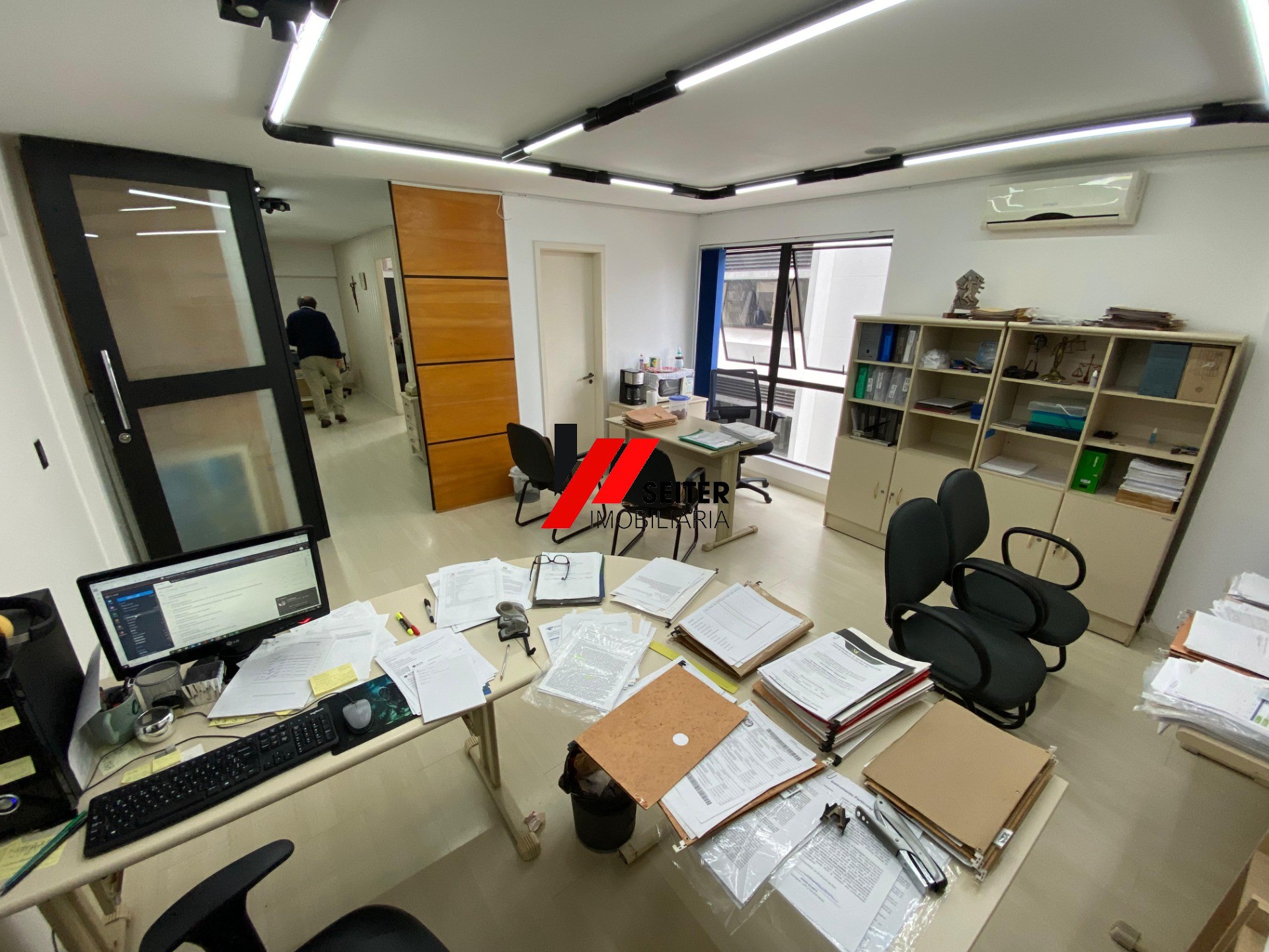 Sala comercial para alugar no centro de Florianópolis