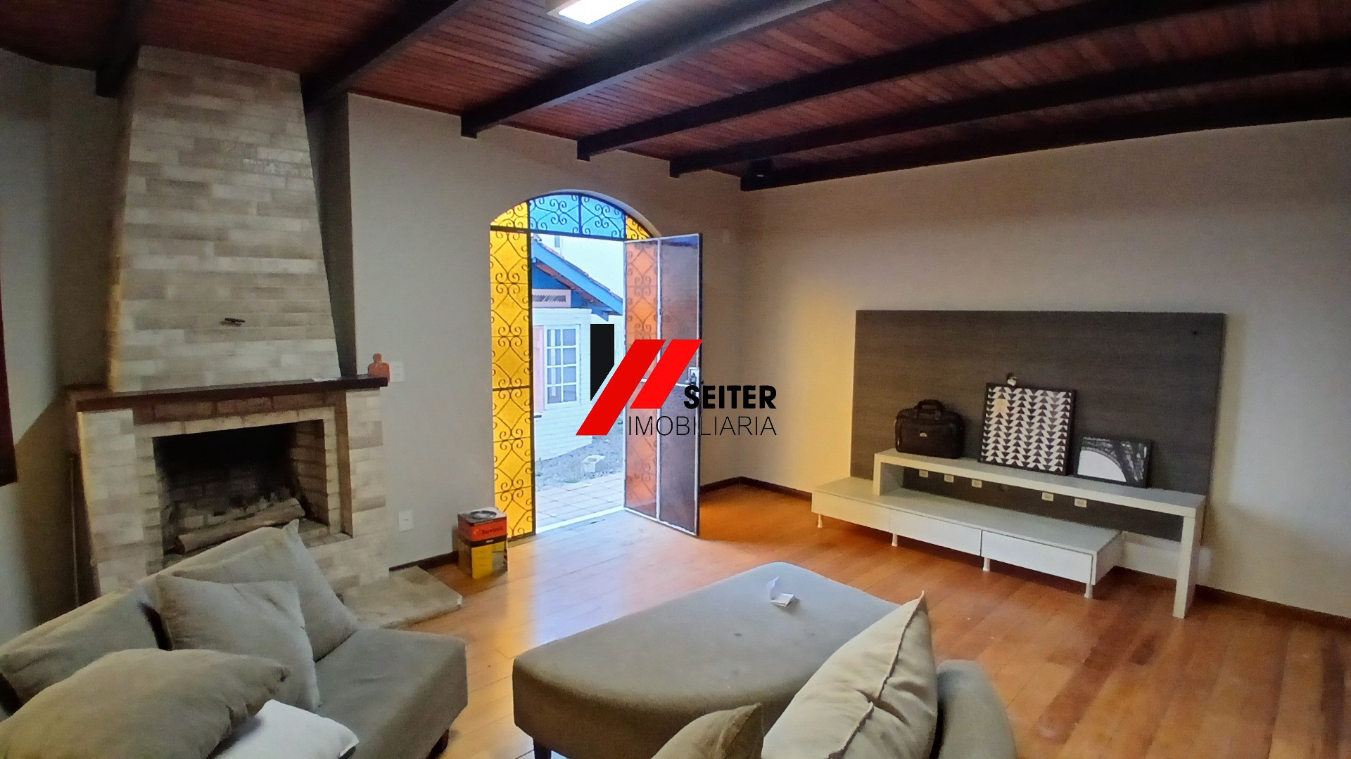 Casa a venda na agronomica