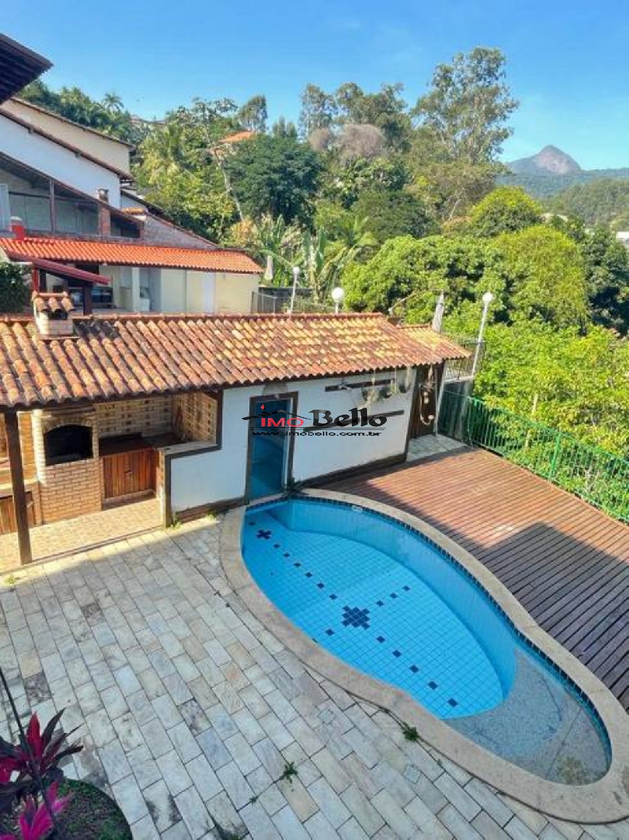 OPORTUNIDADE LINDA CASA DUPLEX NA FRANZ POST NA FREGUESIA