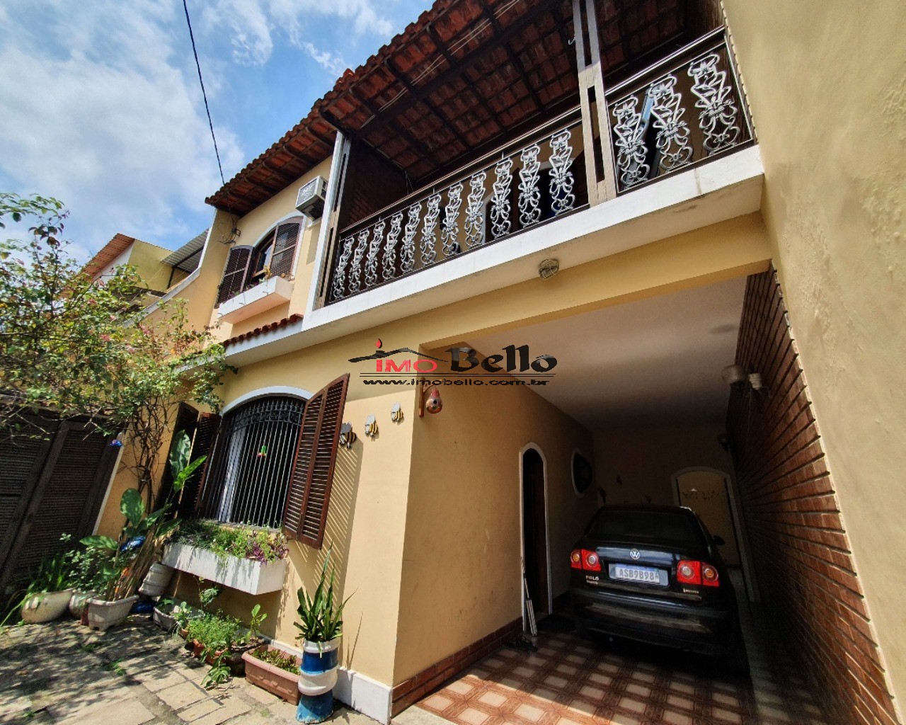 CASA DUPLEX NA TAQUARA COM 3 QUARTOS SENDO 2 SUÍTES 1 VAGA PROX A PRAÇA JAURU