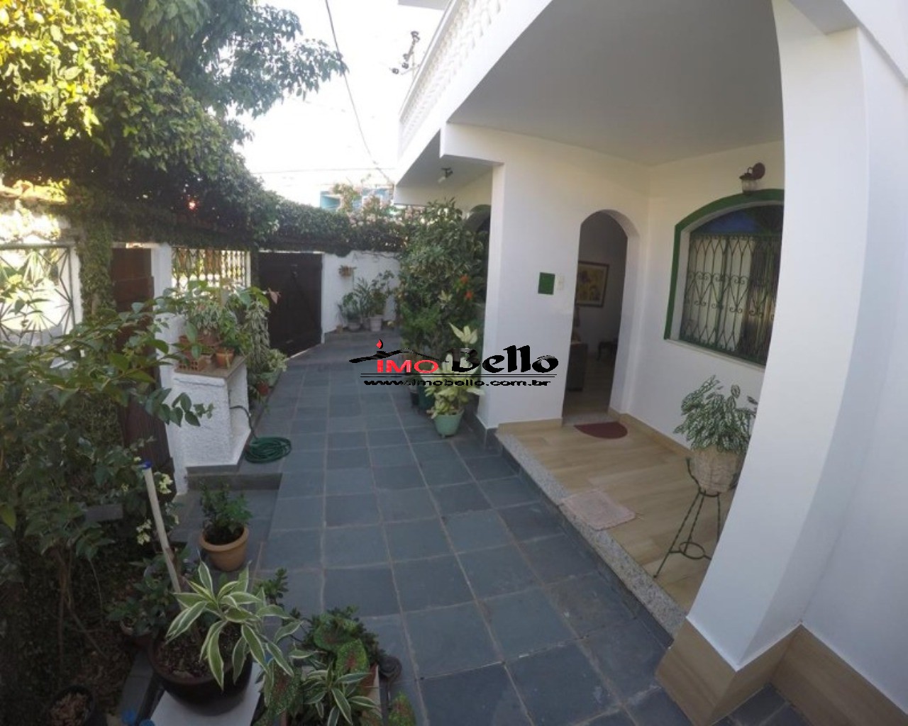 Imperdível: Casa à venda em Campo Grande, Rio de Janeiro - 3 quartos, 1 suíte, 2 salas, 3 banheiros, 3 vagas - 251m².