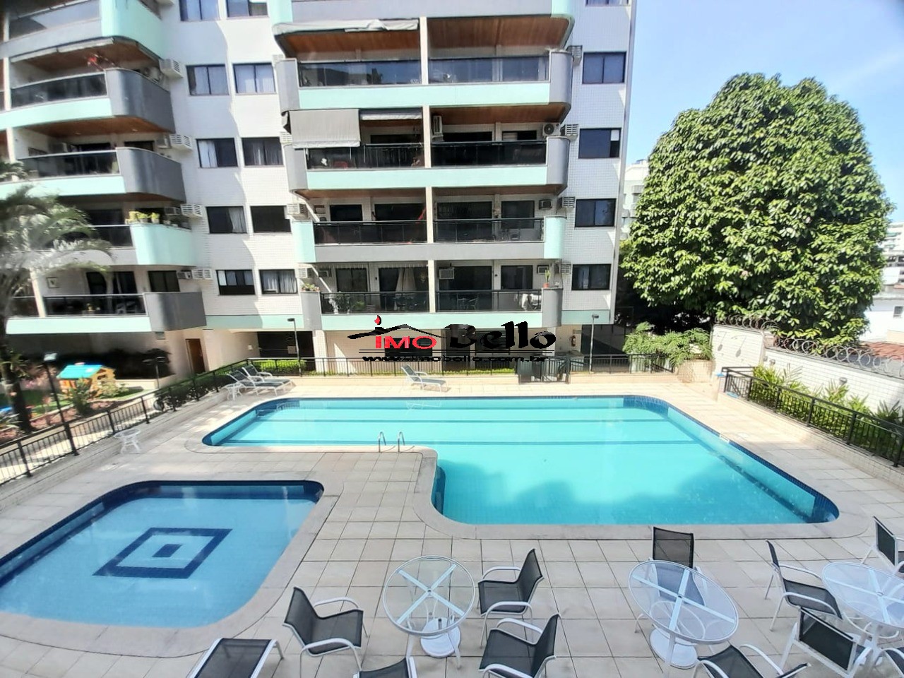 Apartamento de 3 quartos com suíte e 2 vagas na Freguesia Jacarepaguá, Rio de Janeiro-RJ: o imóvel dos seus sonhos!
