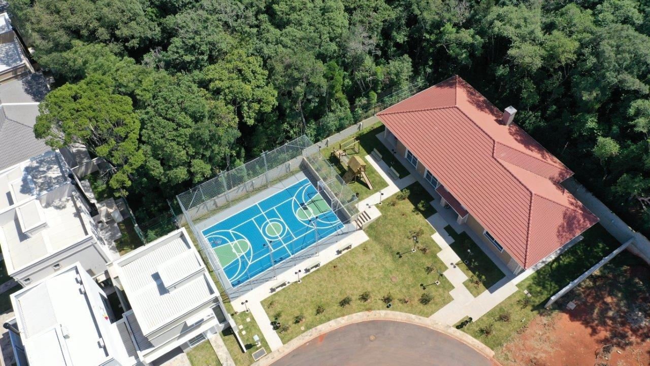 Sobrado com 130,52m² com 03 dormitórios á venda no condomíni