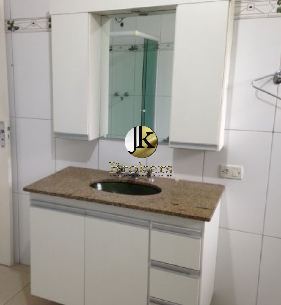Casa em CENTRO, SÃO ROQUE - Casa Residencial ou Comercial para Venda na Região Central de São Roque - SP