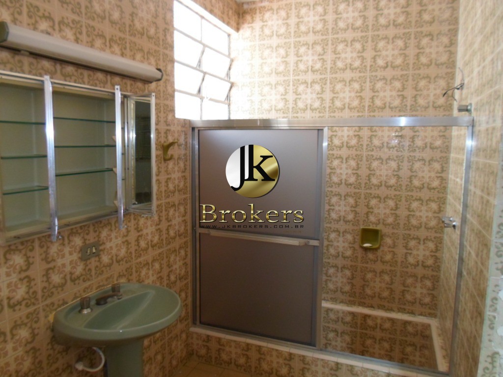 Casa em JARDIM DAS FLORES, SÃO ROQUE - Ótima Residência térrea - Ideal para Comércio, Região Valorizada de São Roque - SP