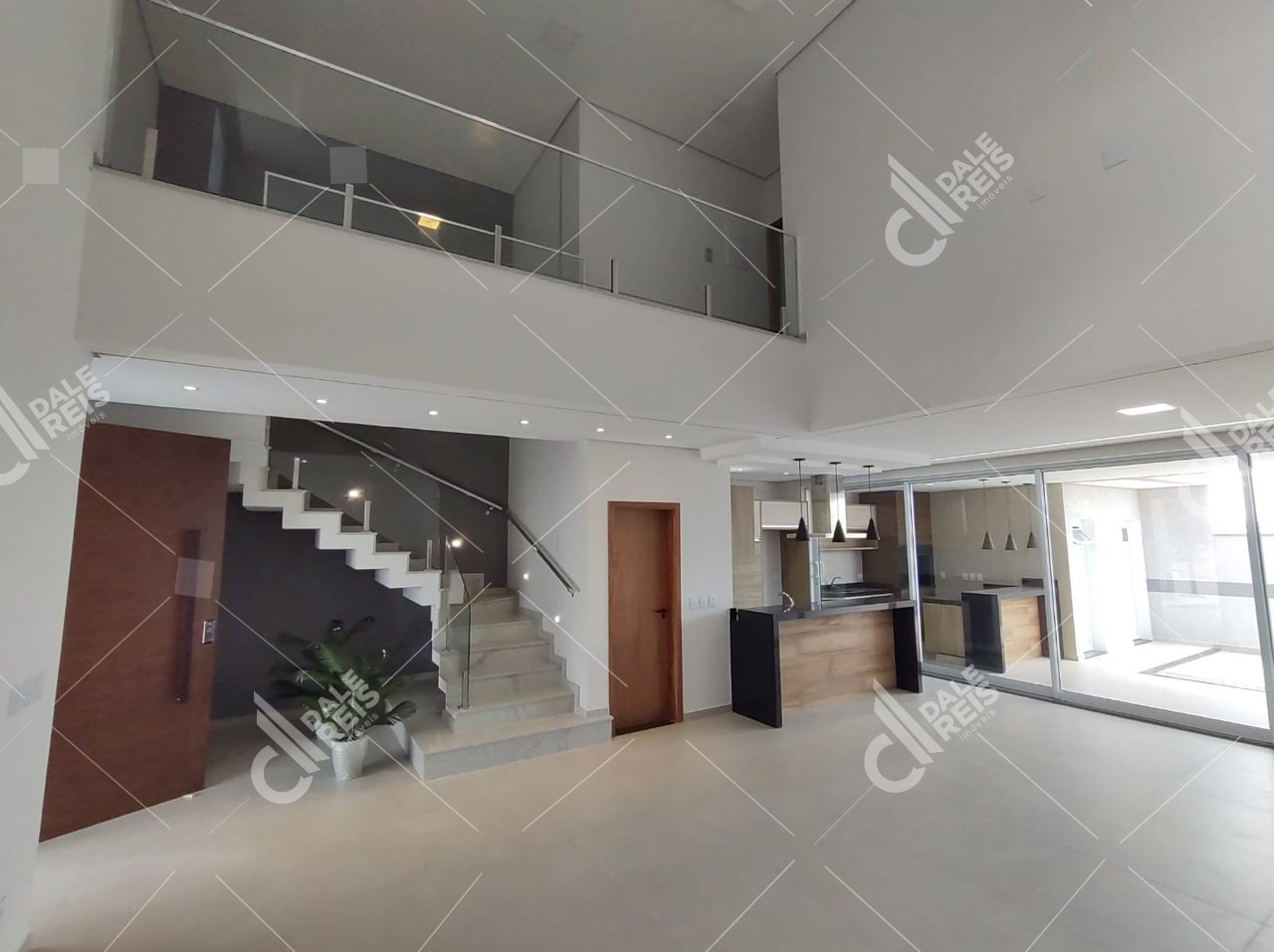 Casa, 3 quartos, 212 m² - Foto 3