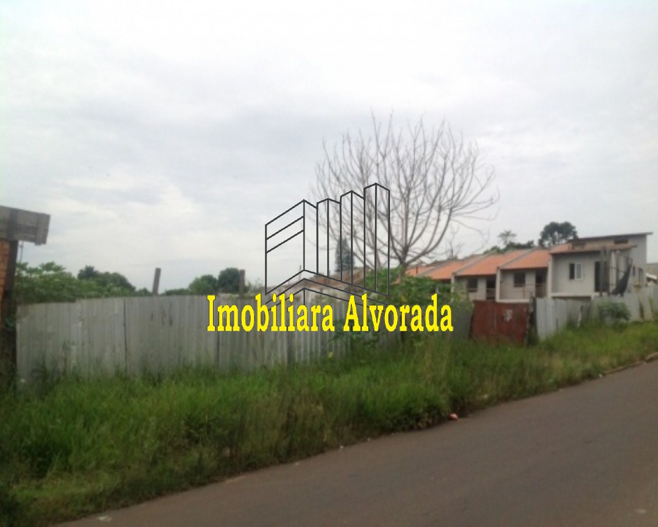 Loteamento e Condomínio, 960 m² - Foto 2