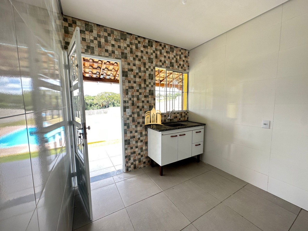Sítio, 3 quartos, 1000 m² - Foto 7