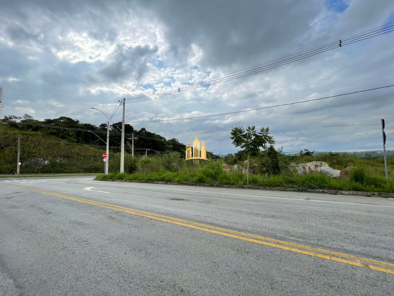 Loteamento e Condomínio, 9387 m² - Foto 1