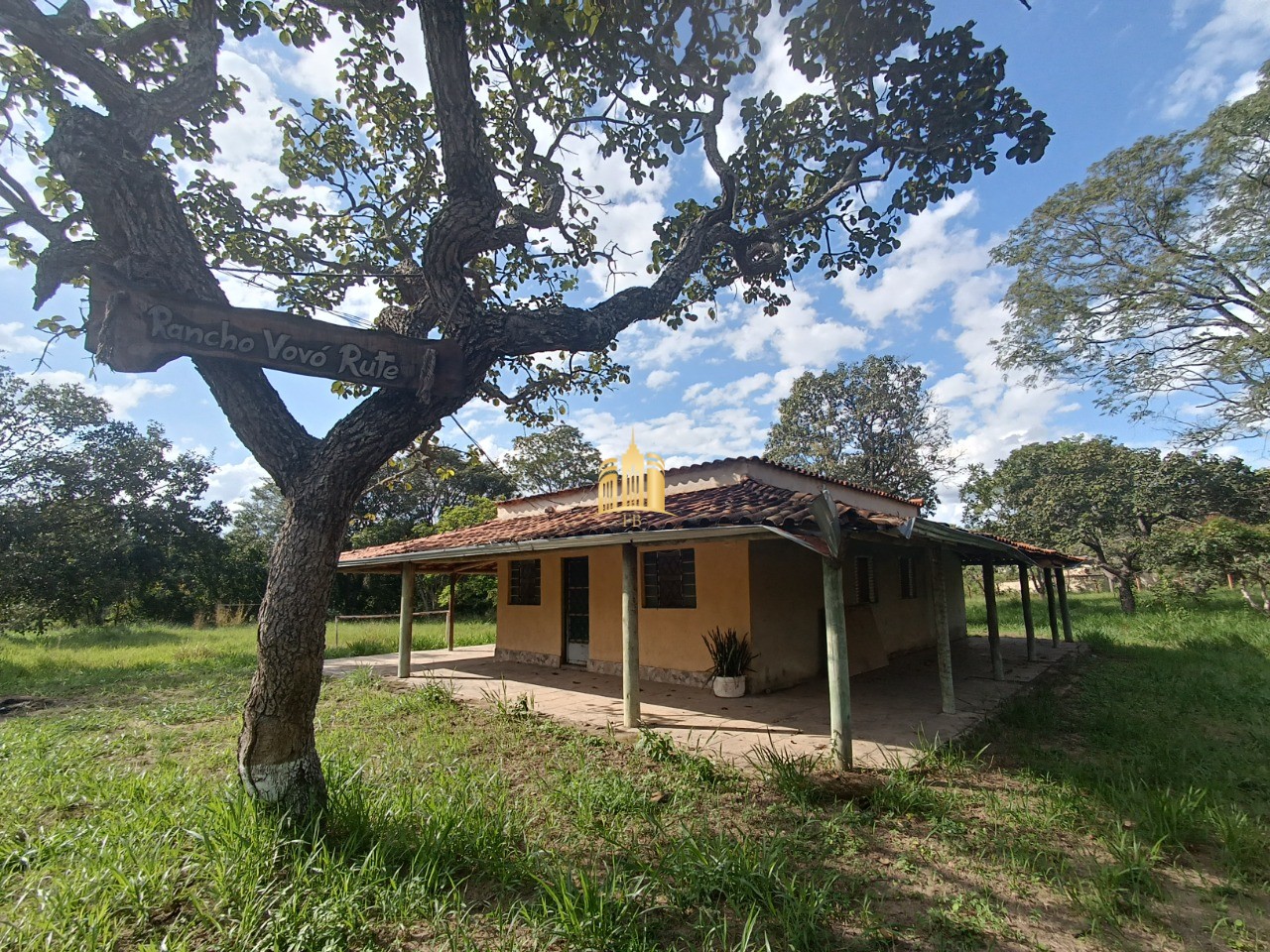 Sítio, 3 quartos, 1080 m² - Foto 2