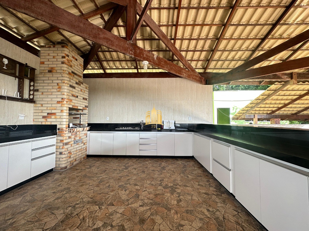 Sítio, 8 quartos, 2500 m² - Foto 2