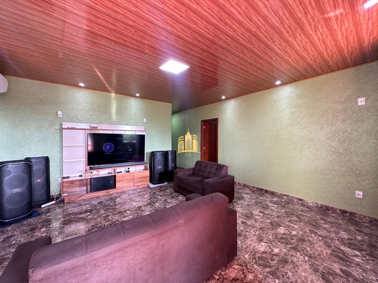 Sítio, 8 quartos, 2500 m² - Foto 14