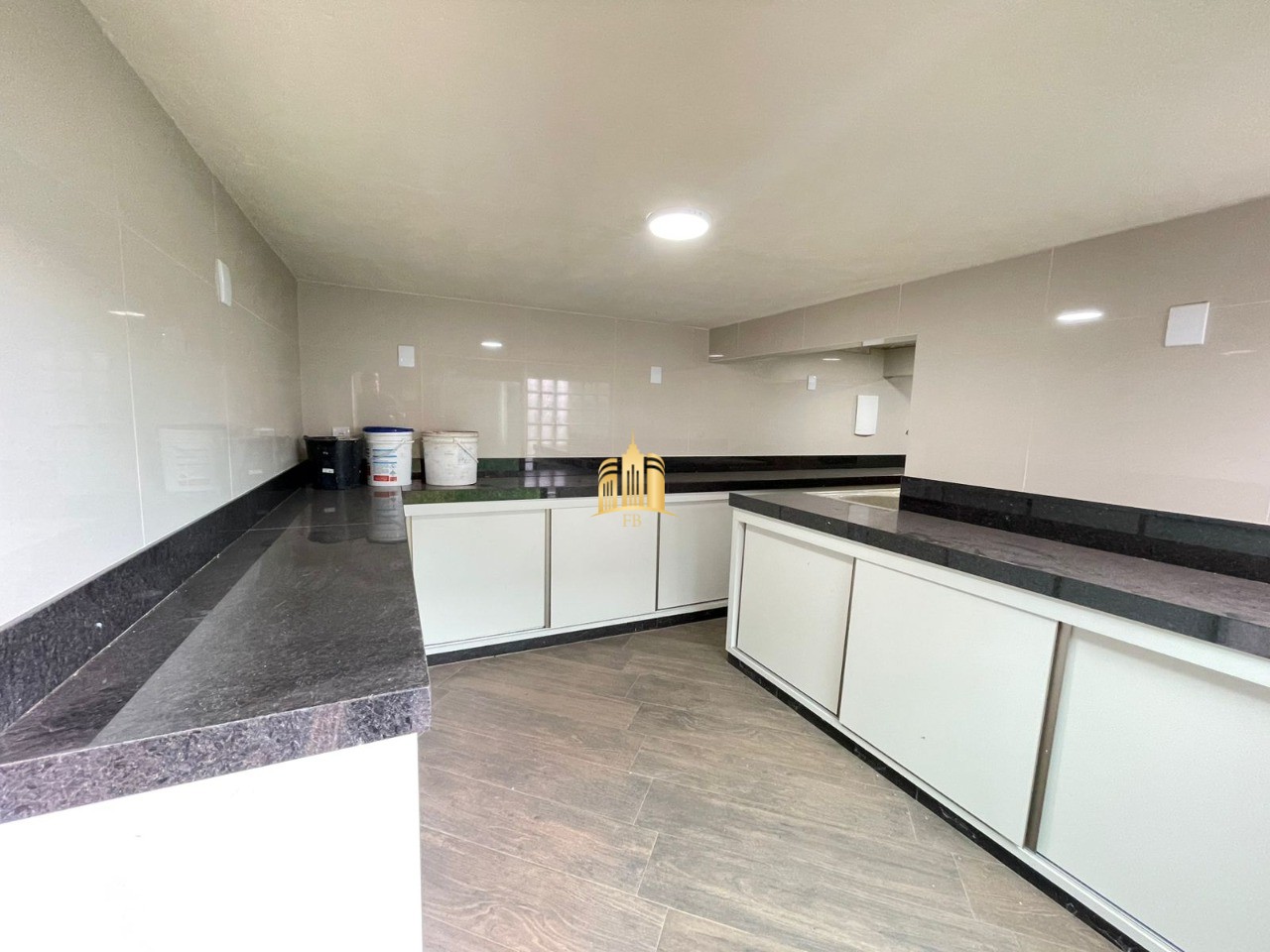 Casa, 6 quartos, 360 m² - Foto 5