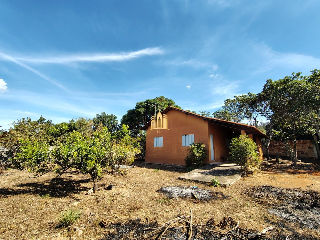 Sítio, 2 quartos, 2763 m² - Foto 1