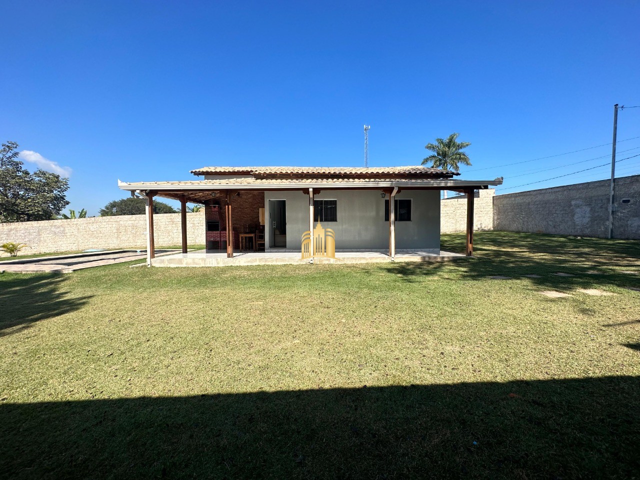 Sítio, 3 quartos, 1000 m² - Foto 1