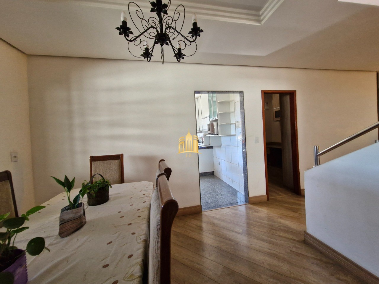 Casa, 3 quartos, 360 m² - Foto 9