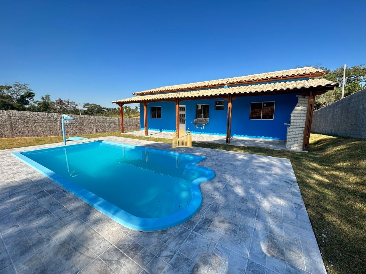 Sítio, 3 quartos, 1000 m² - Foto 1