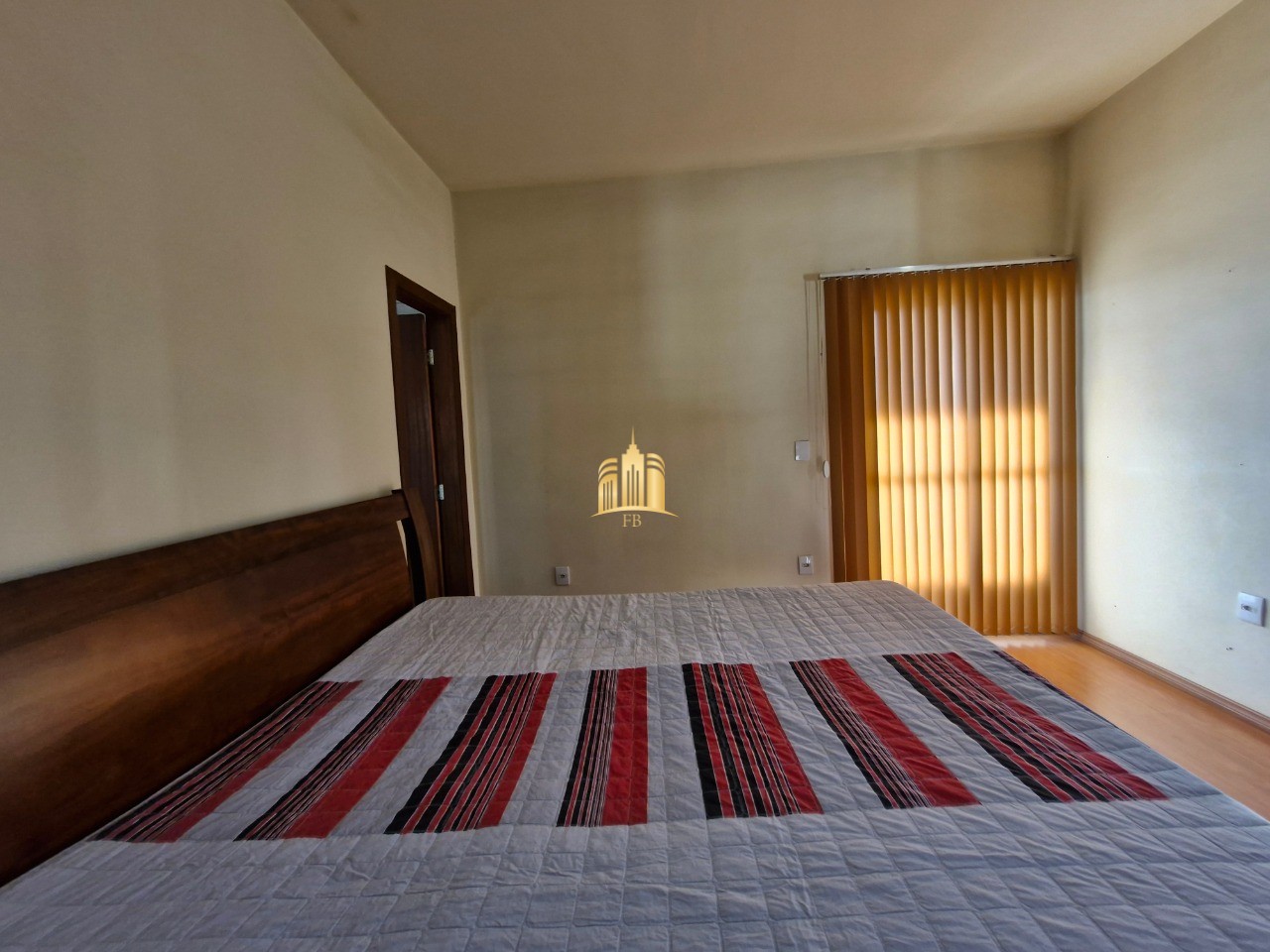 Casa, 3 quartos, 360 m² - Foto 34