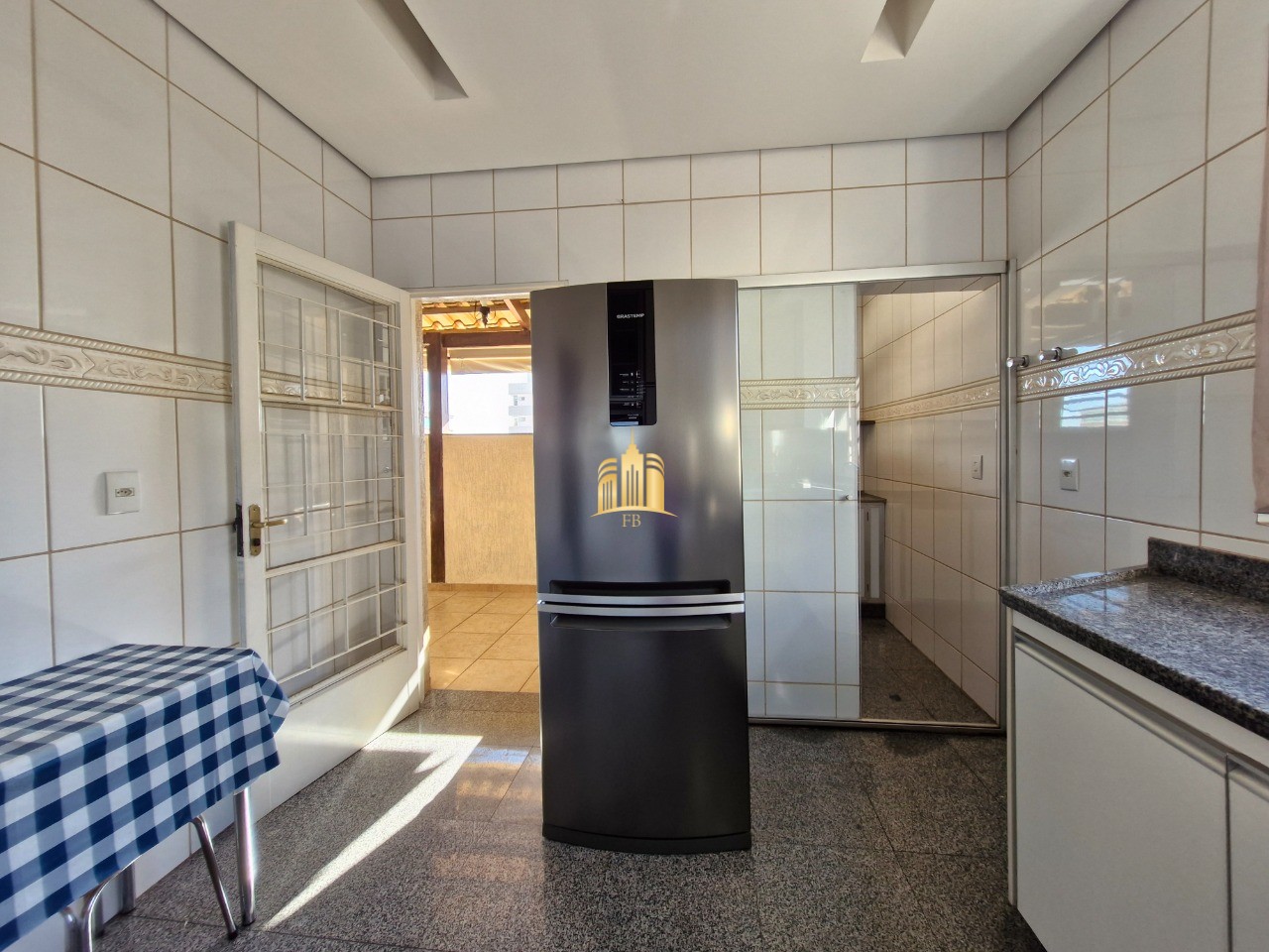 Casa, 3 quartos, 360 m² - Foto 11