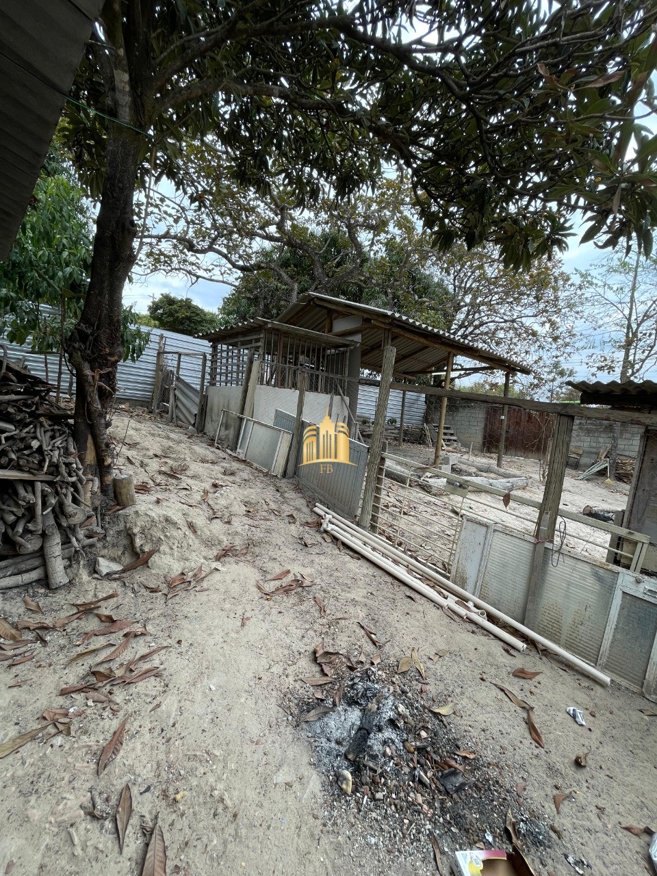 Casa, 1 quarto, 700 m² - Foto 2