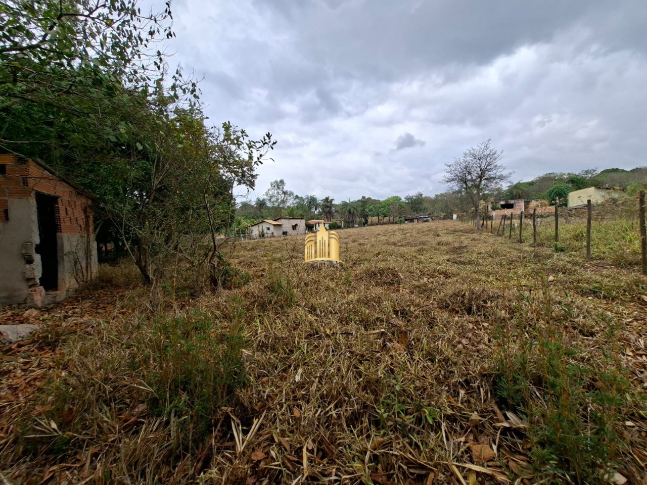 Terreno, 1060 m² - Foto 2