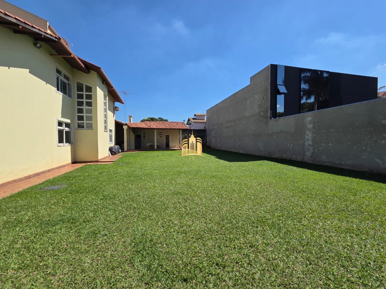 Prédio Inteiro - Foto 2