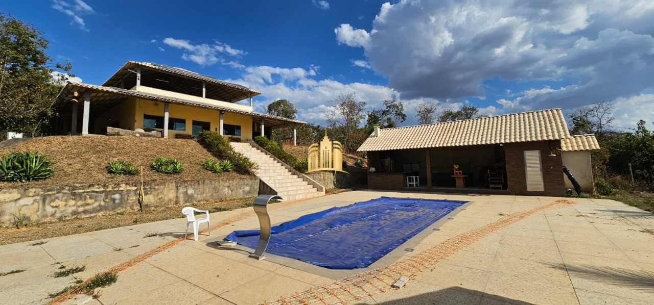 Sítio, 4 quartos, 4800 m² - Foto 1