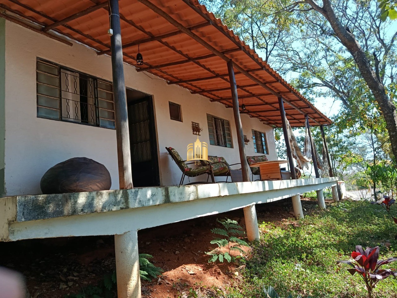 Sítio, 3 quartos, 1000 m² - Foto 1