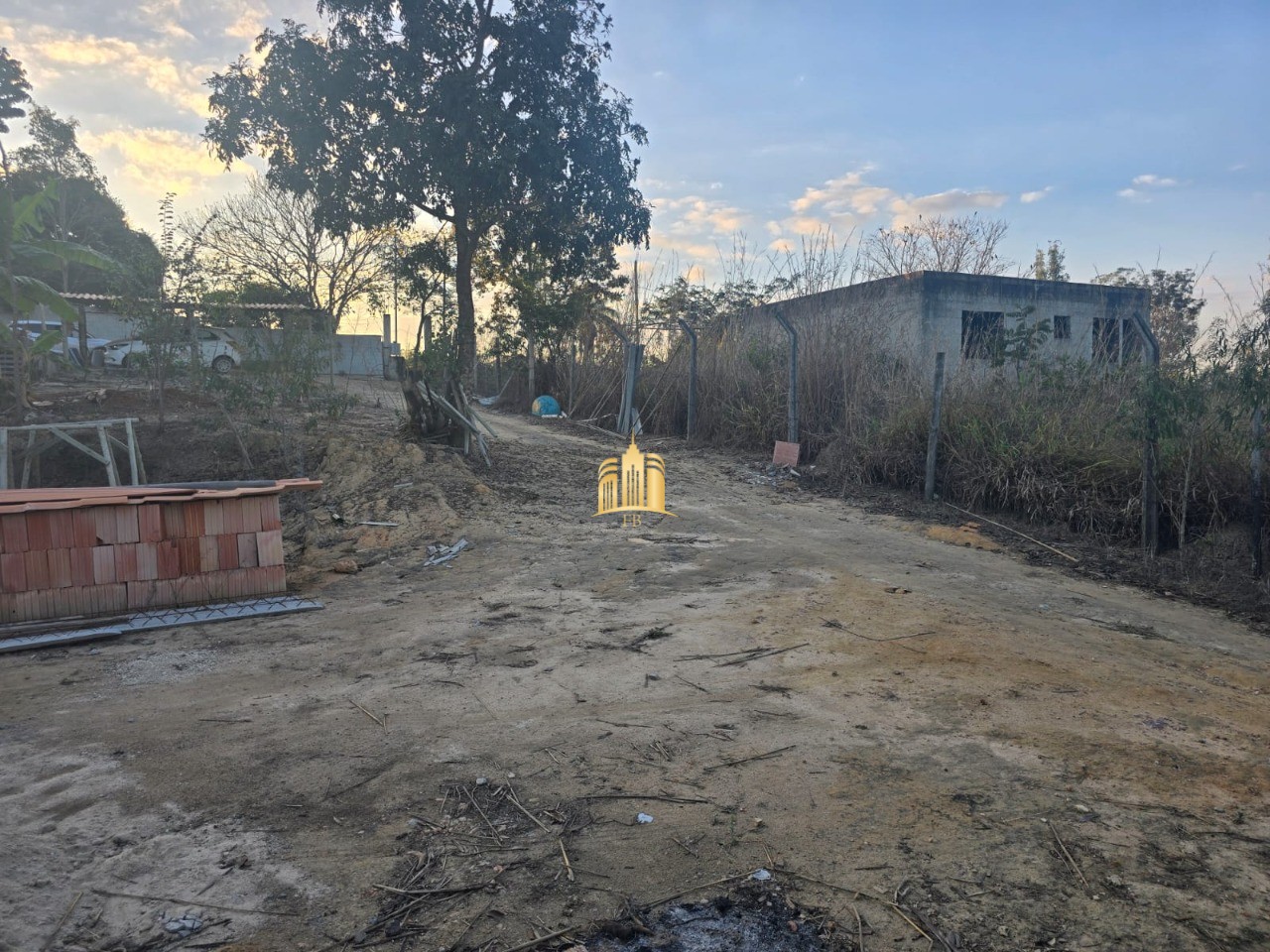 Sítio, 2 quartos, 700 m² - Foto 2