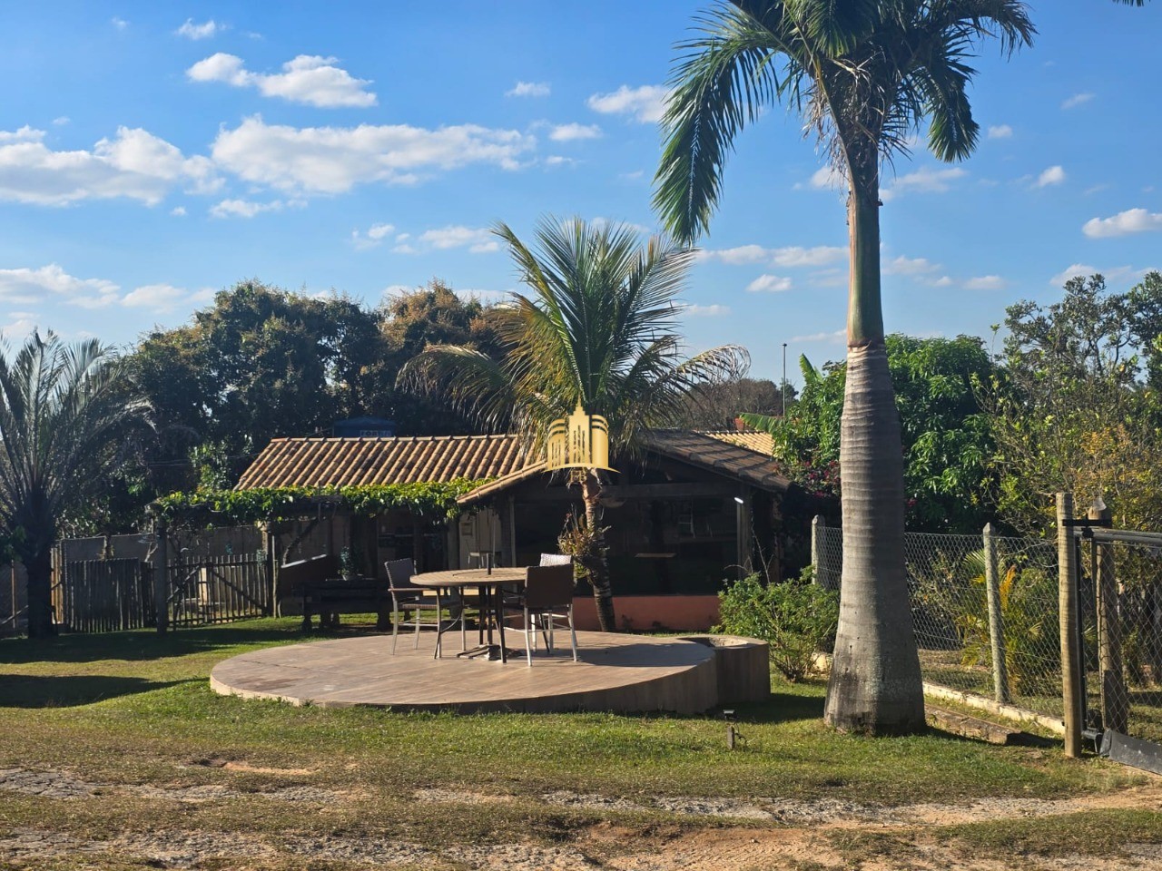 Sítio, 3 quartos, 7000 m² - Foto 1