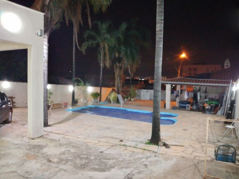 Casa 3 suítes - Vicente Pires Rua 17 E, chácara 169. Especificações: - 03 QUARTOS com 3 suítes - Metragem lote: 900 mts - Área construída