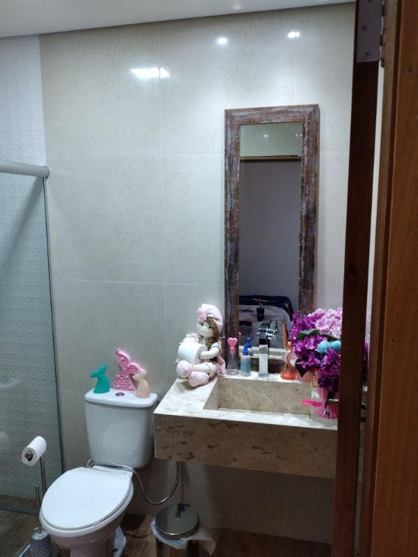 Casa 3 suítes - Vicente Pires Rua 17 E, chácara 169. Especificações: - 03 QUARTOS com 3 suítes - Metragem lote: 900 mts - Área construída