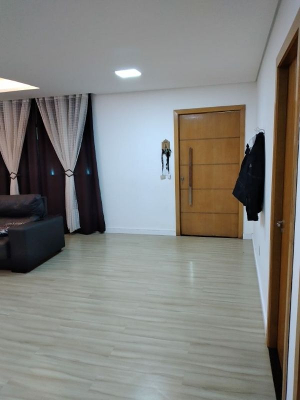 Casa 3 suítes - Vicente Pires Rua 17 E, chácara 169. Especificações: - 03 QUARTOS com 3 suítes - Metragem lote: 900 mts - Área construída
