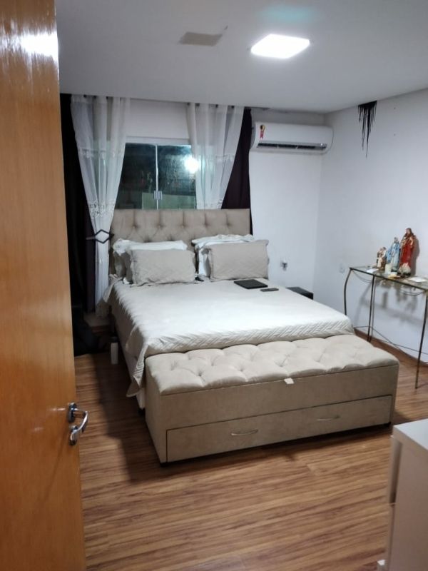 Casa 3 suítes - Vicente Pires Rua 17 E, chácara 169. Especificações: - 03 QUARTOS com 3 suítes - Metragem lote: 900 mts - Área construída