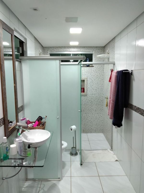 Casa 3 suítes - Vicente Pires Rua 17 E, chácara 169. Especificações: - 03 QUARTOS com 3 suítes - Metragem lote: 900 mts - Área construída
