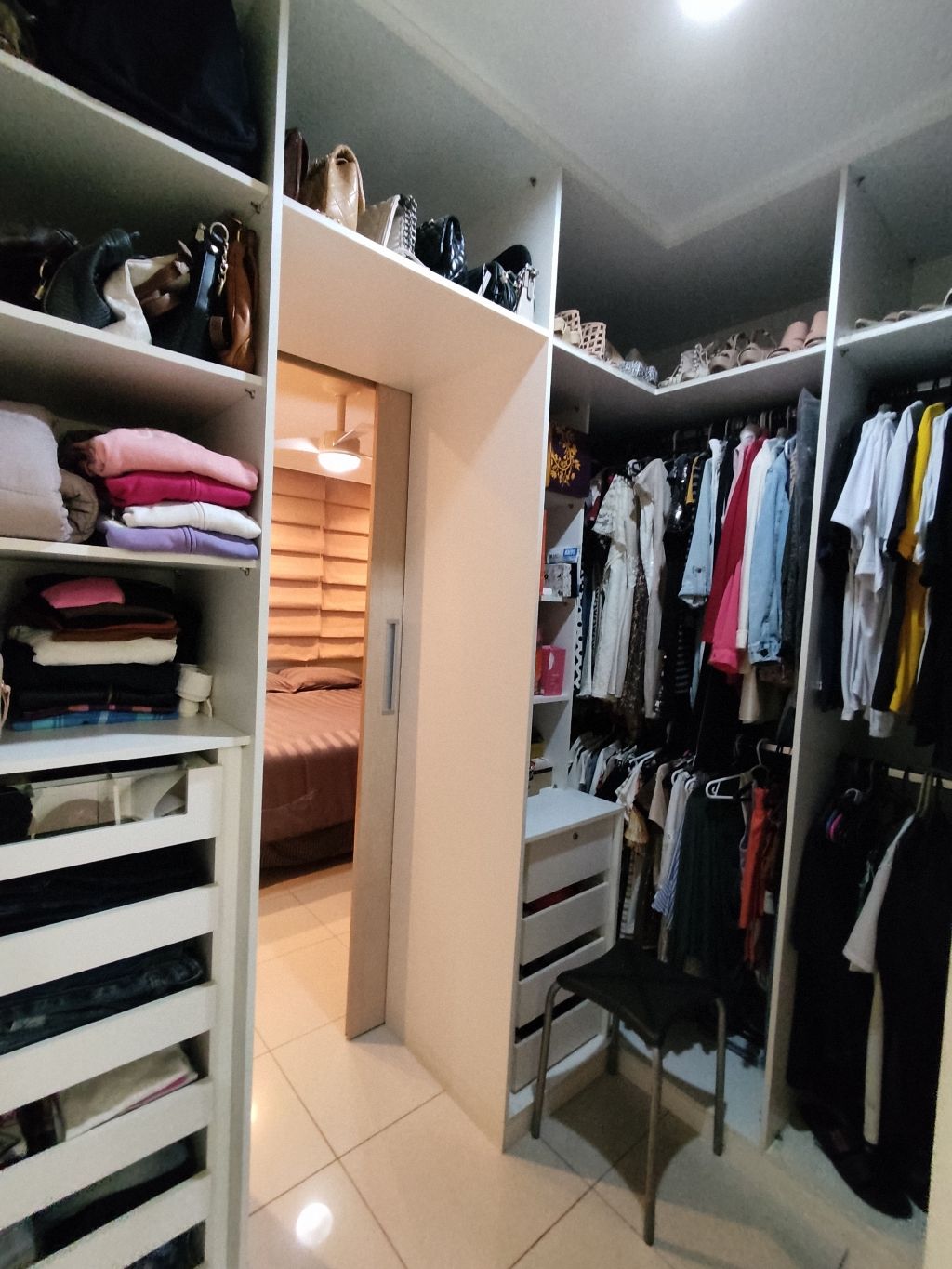 Via Club Águas Claras - Cobertura 4 quartos, 2 vagas de garagem, armários planejados, piso em porcelanato, jacuzzi