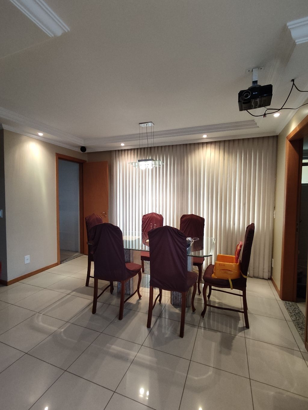 Via club águas claras - cobertura 4 quartos, 2 vagas de gara