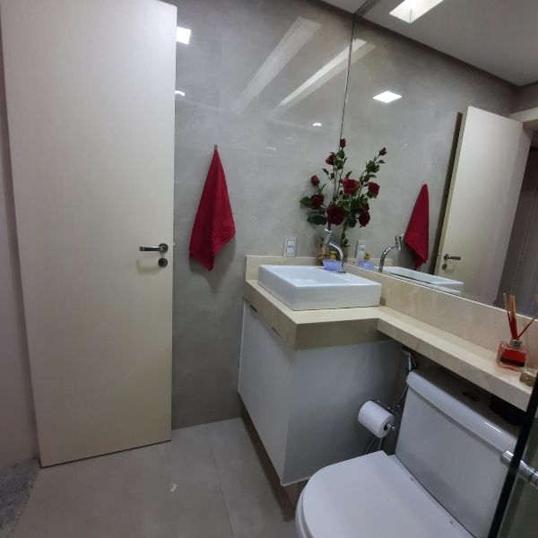 Águas Claras Cobertura no Lê Paysage - 2 quartos. Nascente , 170 m² sendo 2 suítes uma com closet, área gourmet com hidromassagem , 4 vagas de garage