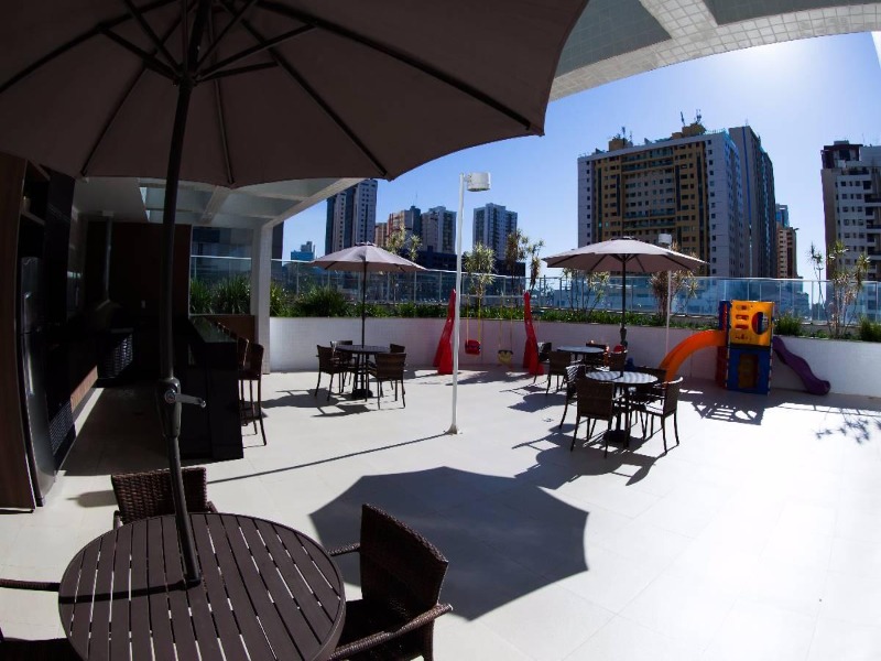 Águas Claras Cobertura no Lê Paysage - 2 quartos. Nascente , 170 m² sendo 2 suítes uma com closet, área gourmet com hidromassagem , 4 vagas de garage
