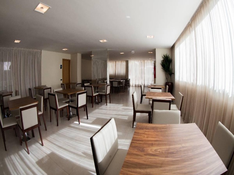 Águas Claras Cobertura no Lê Paysage - 2 quartos. Nascente , 170 m² sendo 2 suítes uma com closet, área gourmet com hidromassagem , 4 vagas de garage
