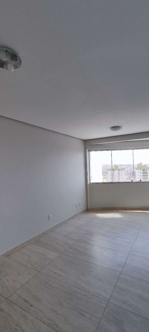 Residencial Cervantes Águas Claras - Cobertura 4 quartos, vista livre e 2 vagas de garagem. Apartamento com 4 (quatro) quartos, vista livre 16 e 17