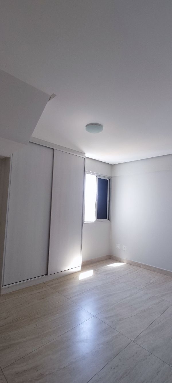 Residencial Cervantes Águas Claras - Cobertura 4 quartos, vista livre e 2 vagas de garagem. Apartamento com 4 (quatro) quartos, vista livre 16 e 17