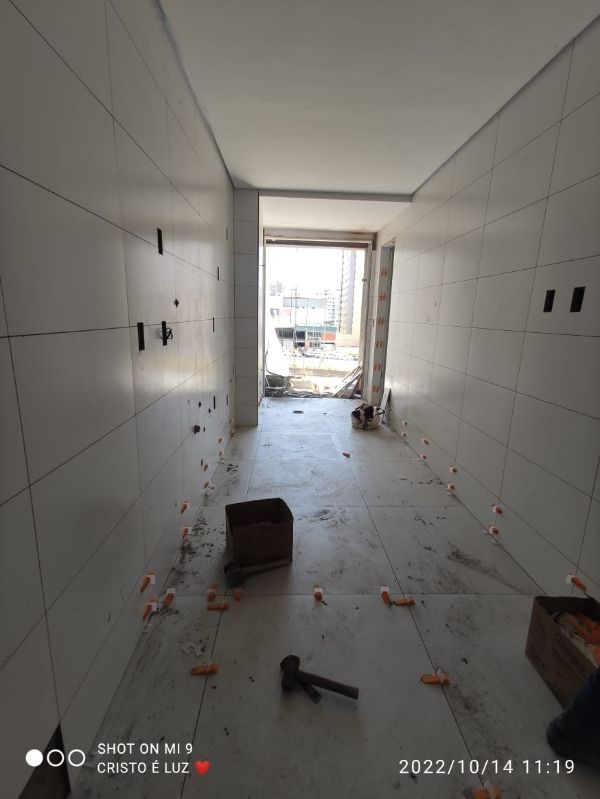 Infinity Residence Águas Claras - Espetacular lançamento, já na fase de acabamento na Rua 36 sul, próximo ao Metrô Concessionárias. 2 vagas de garagem