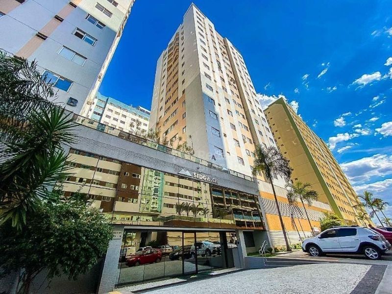 Residencial Sedgwick Águas Claras - 3 quartos reformado, 2 vagas de garagem 3 quartos; 2 suítes; Banheiro social; 80 m² de área privativa; 2 andar N