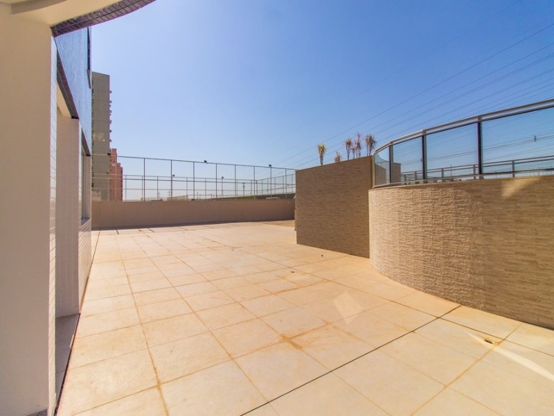Edifício Costa Azul Águas Claras - Maravilhoso Apartamento novo, com vista livre, 3 quartos, 1 suítes e 1 vaga com 103 m². Localização fantástica, pr