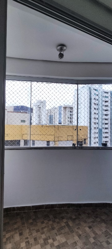 Águas Claras Residencial Cervantes - Apartamento 3 Quartos sendo 1 Suíte, com armários, reformado. Piso Laminado (flutuante), Cozinha independente, c
