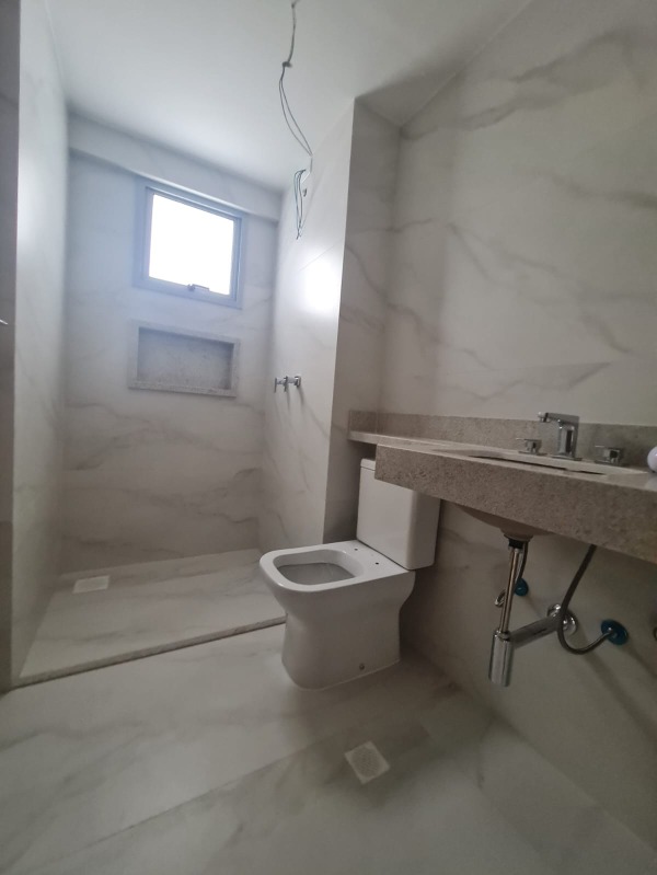 Edifício Costa Azul Águas Claras - 3 quartos com 103 m², 1 suíte, 2 vagas de garagem. Na melhor localização, perto de todas as entrada