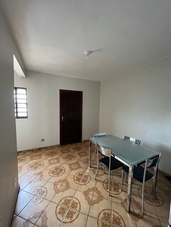 Núcleo bandeirante 2 ª avenida - excelente sobrado, 3 vagas 