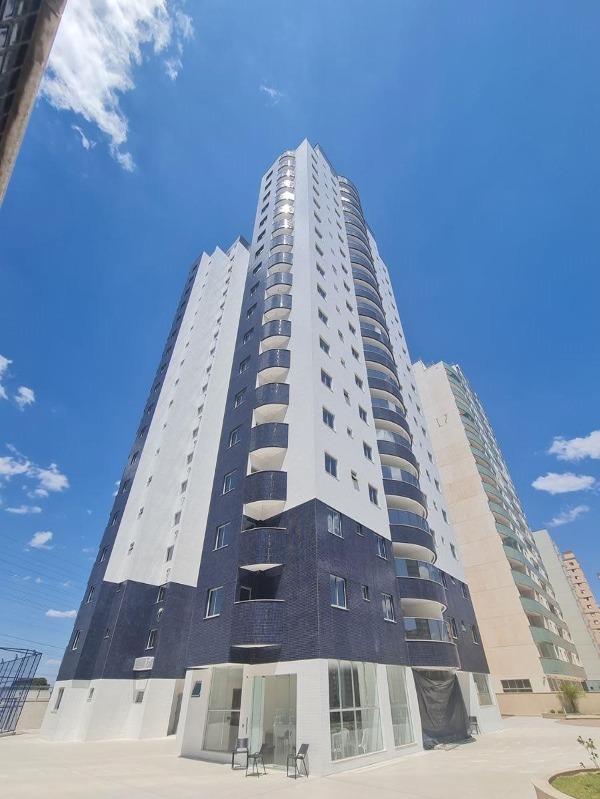 Edifício Costa Azul águas Claras - Maravilhosa Cobertura Duplex com vista livre, 4 suítes e 2 vagas com 185 m². Prédio novo com Habite-se já Averbado