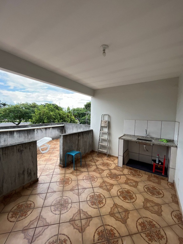 Núcleo bandeirante 2 ª avenida - excelente sobrado, 3 vagas 